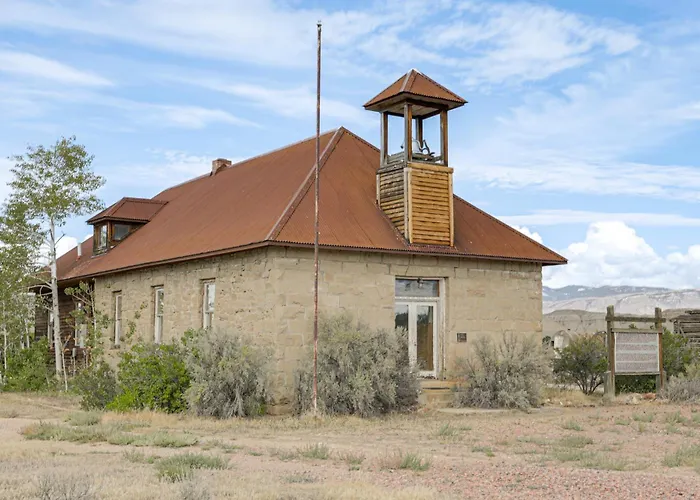 Converted Historic Schoolhouse: Wyoming Retreat * Greybull